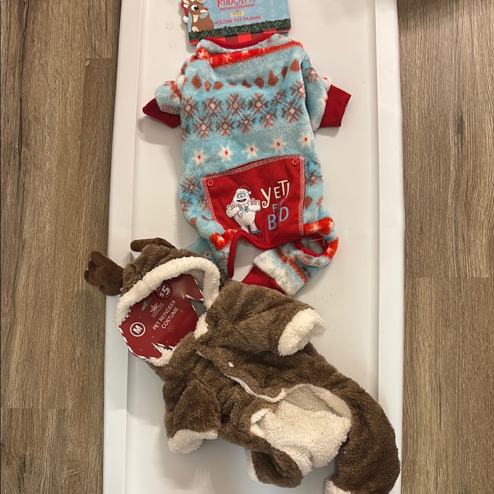 Festive Pet Pajamas - 2 pieces, both reindeer small/medium